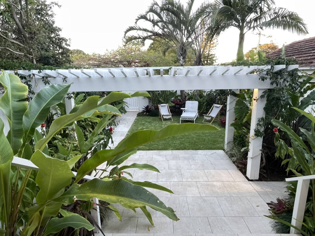 Sherwood Garden transforms house